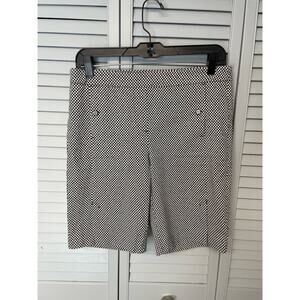 EP Pro pull on stretch black white pink patterned shorts women's size 10